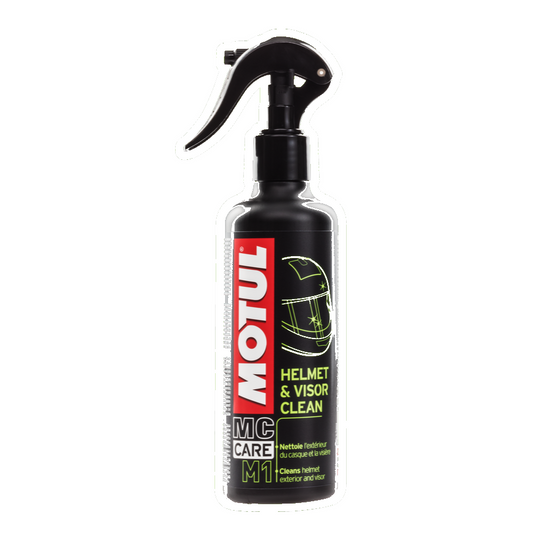 Motul M1 Helmet & Visor Clean